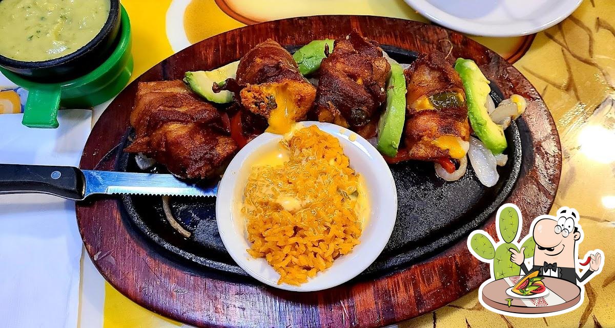 Las Fuentes Mexican restaurant, 18306 Farm to Market Rd 1488 in
