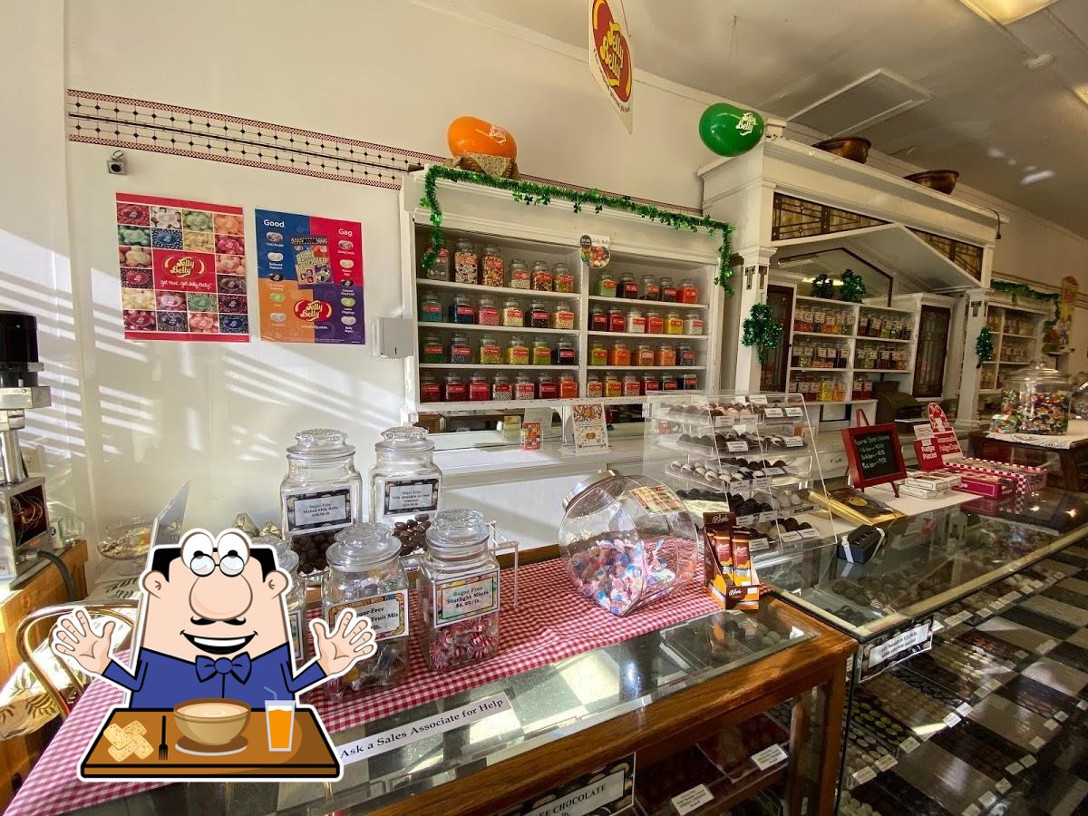 Candyman On Main in West Bend Restaurant menu and reviews