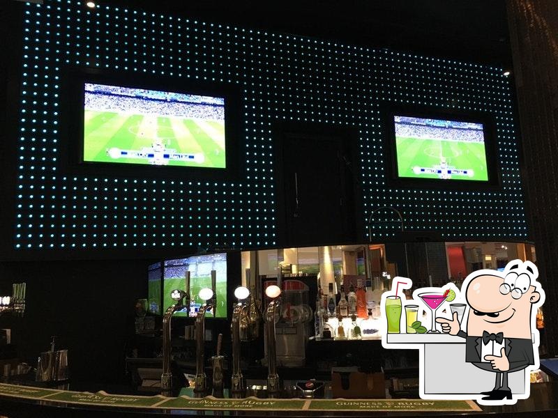 Resorts World Sports Bar in Birmingham Restaurant reviews