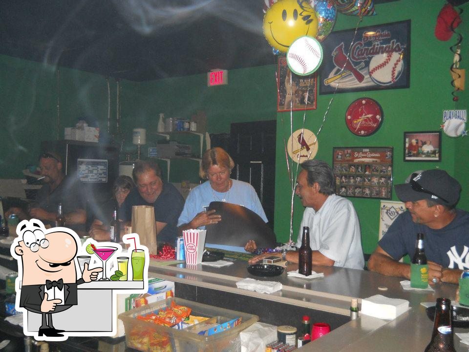 Murphy's Tavern & sports Bar, Bonita Beach Rd in Bonita Springs