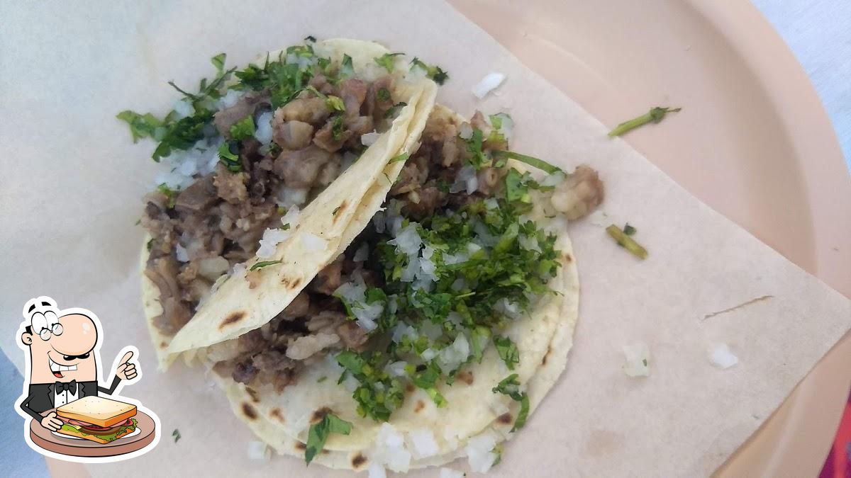 Restaurante Tacos del cabeza Don Ramiro 1, Morelia, Tercera Priv
