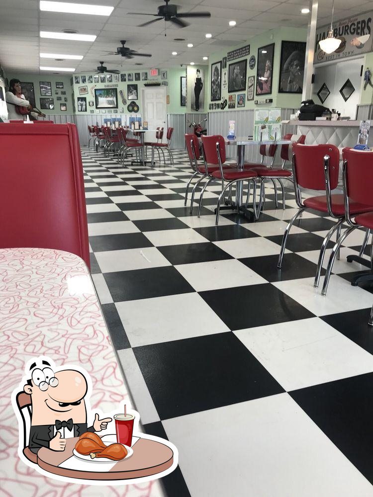 Boomarang Diner Holdenville in Holdenville Restaurant menu and reviews