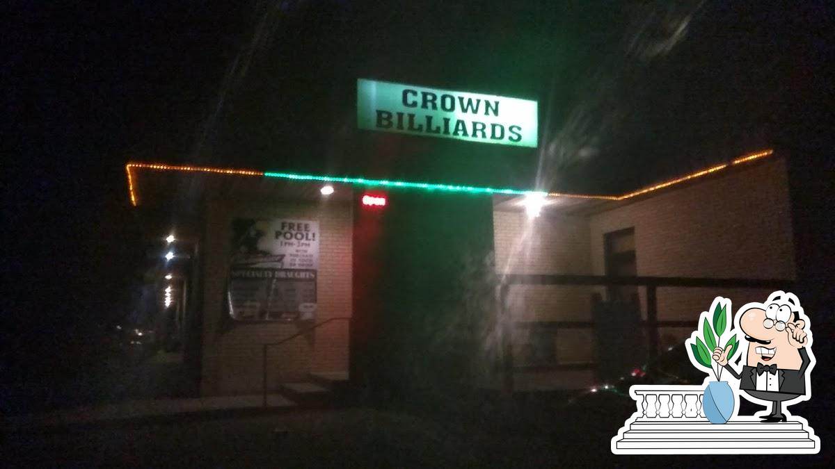 Crown Billiards in Clearfield Restaurant menu and reviews
