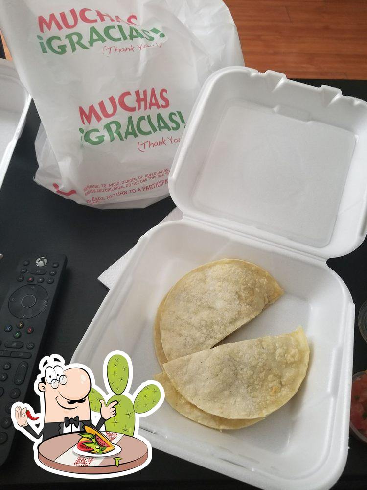 Tacos Mexico, 19301 Saticoy St in Los Angeles Restaurant menu and reviews