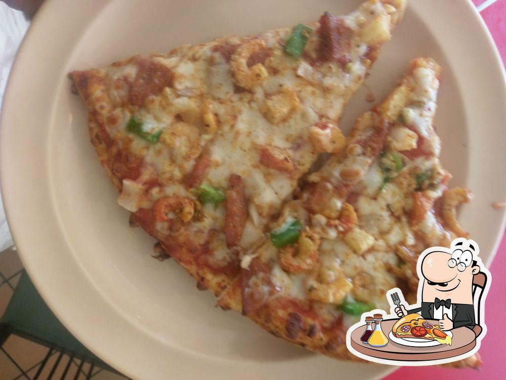 Johnny's Pizza House in Bastrop Restaurant menu and reviews