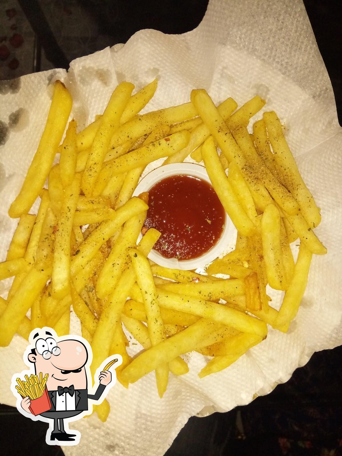 Mahalaxmi Food Corner, Nagpur, opposite Indian Oil Petrol pump