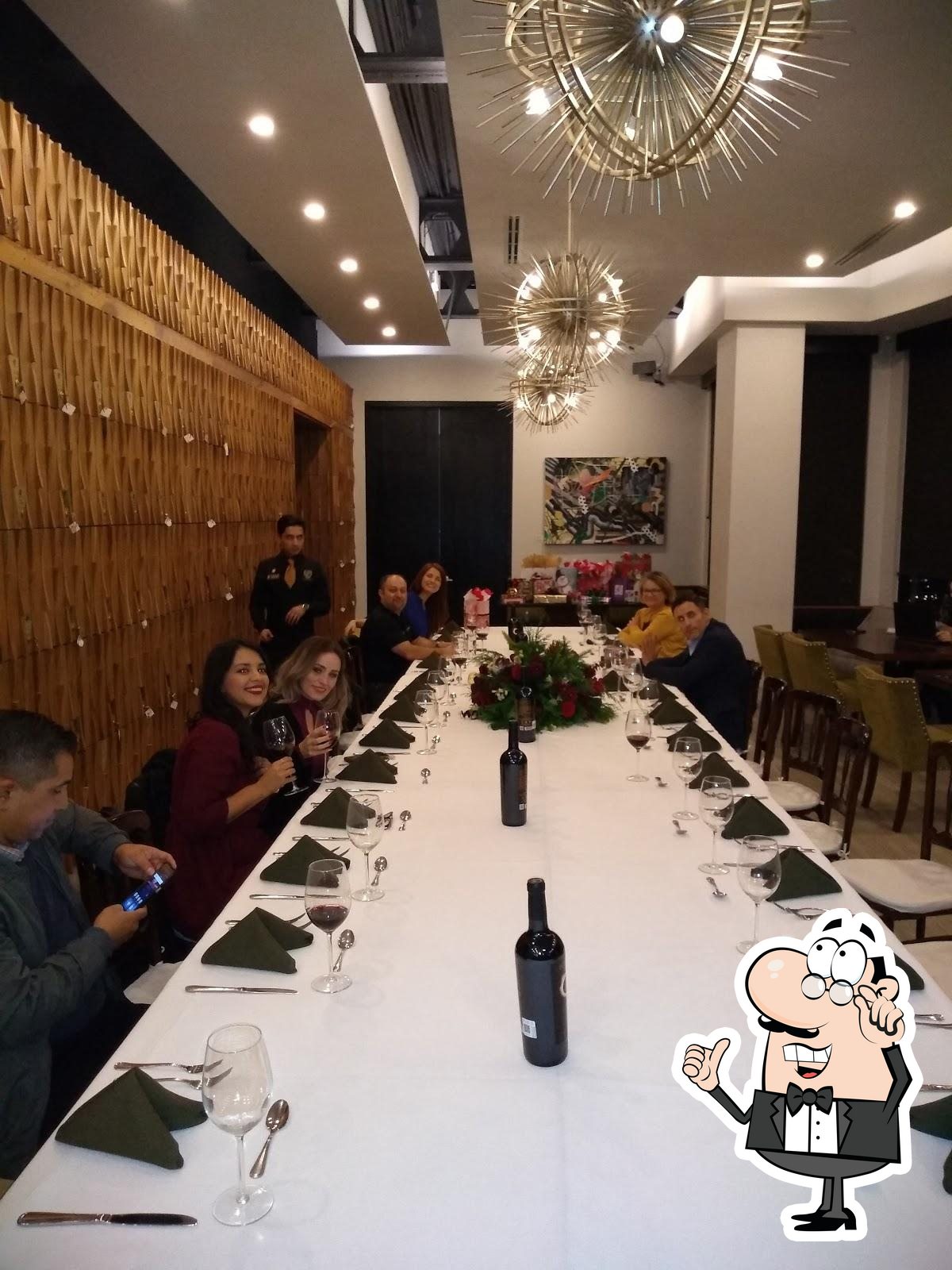 Club de Empresarios de Baja California, Tijuana - Restaurant reviews