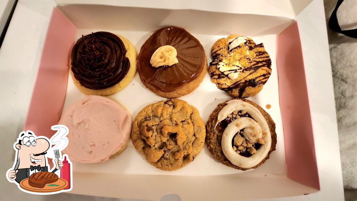Crumbl Cookies Tracy in Tracy Restaurant menu and reviews