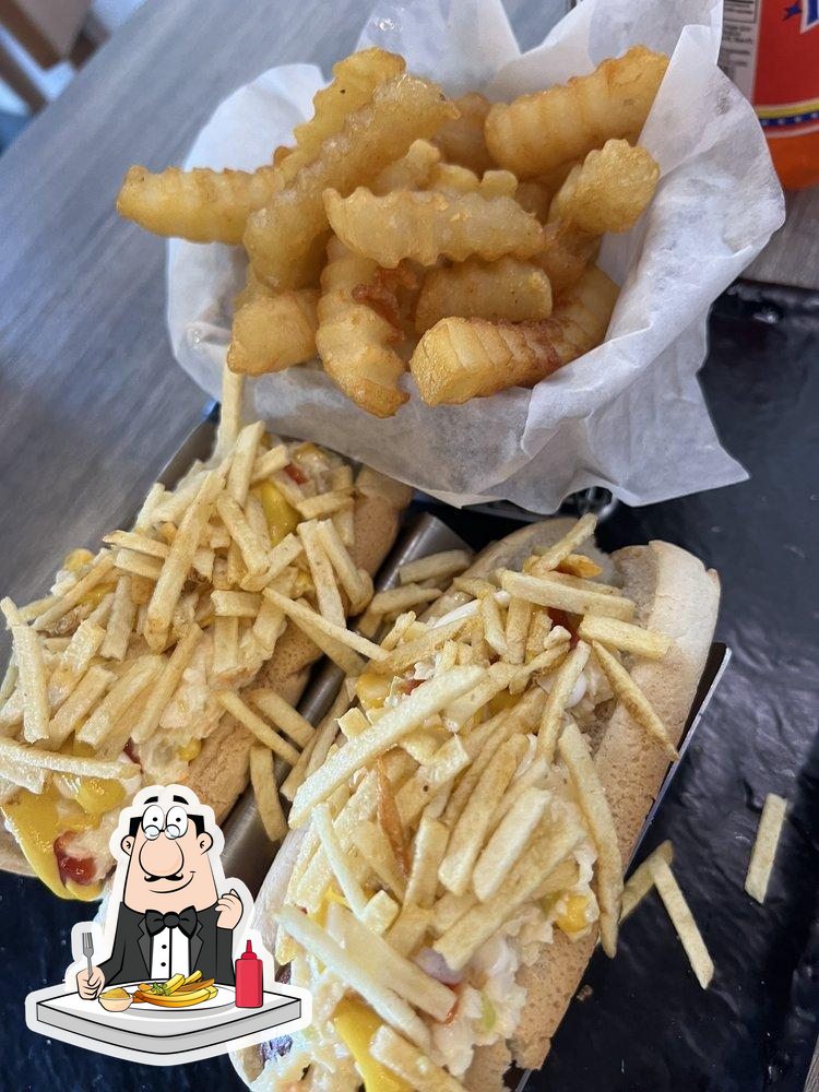 https://img.restaurantguru.com/r056-Arepa-Grill-plaza-Fiesta-fries.jpg