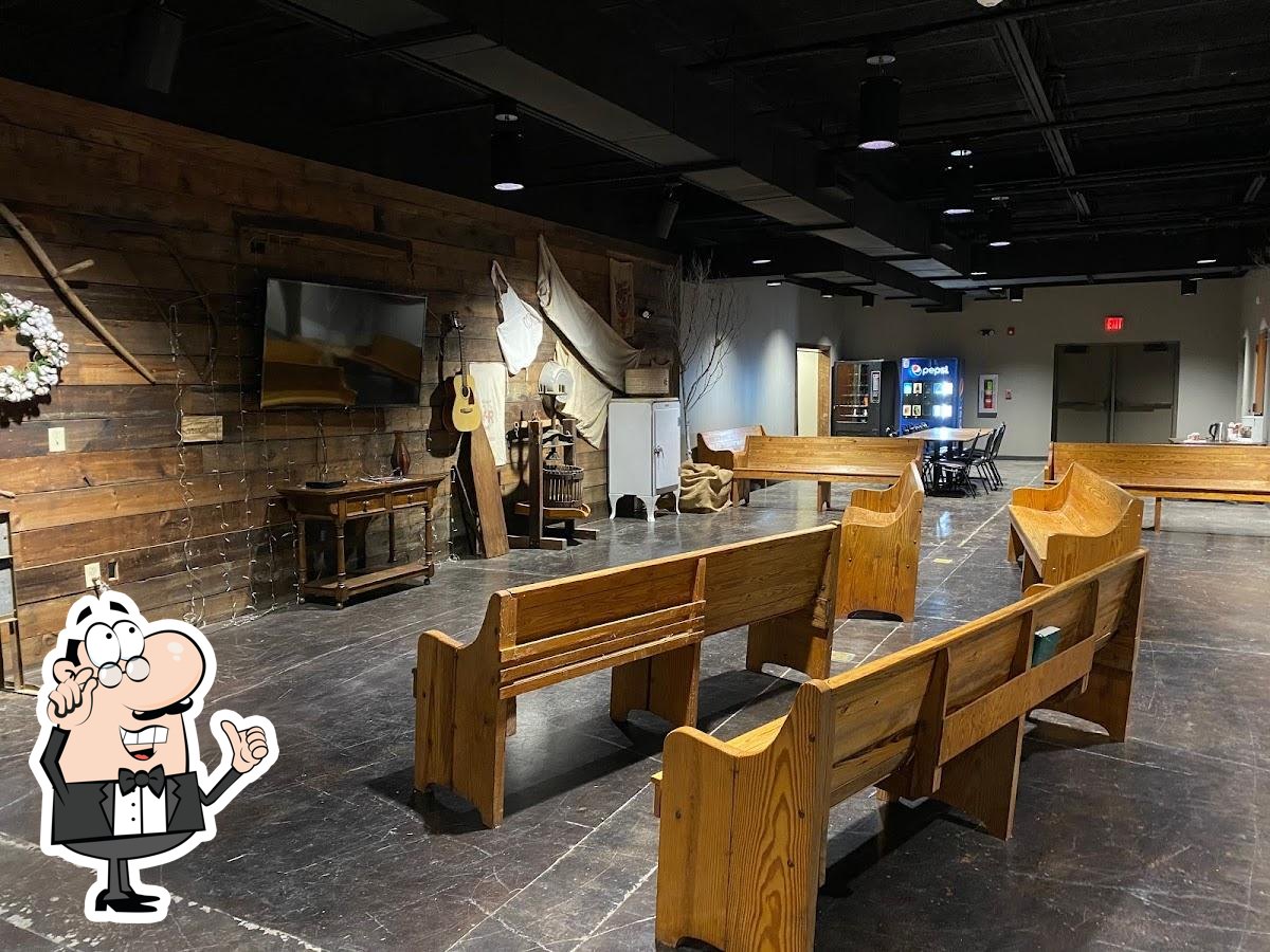 Tammy Legacy Center in Tremont Restaurant reviews