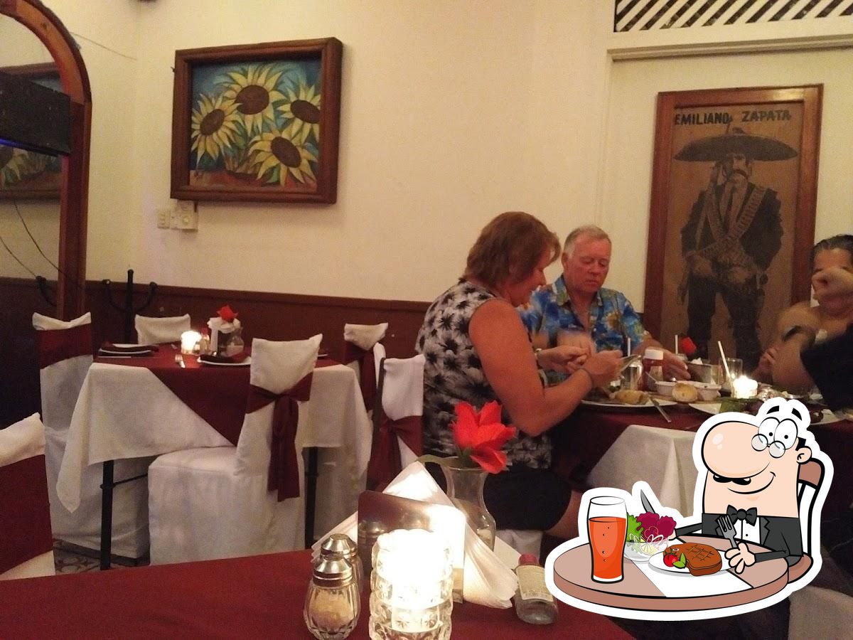 Al Pie del Carbon restaurant, San Miguel de Cozumel, Calle 6 Nte 99 -  Restaurant reviews