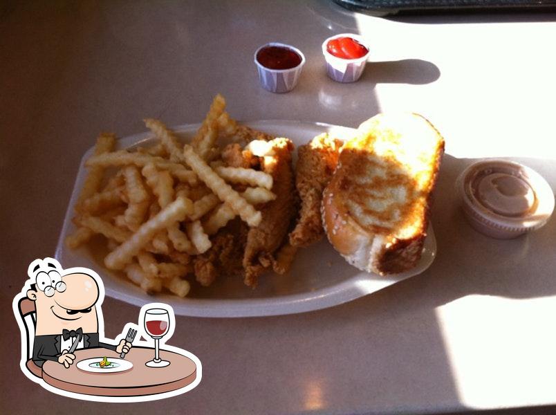 Raising Cane's Chicken Fingers, 1130 E Alameda St in Norman