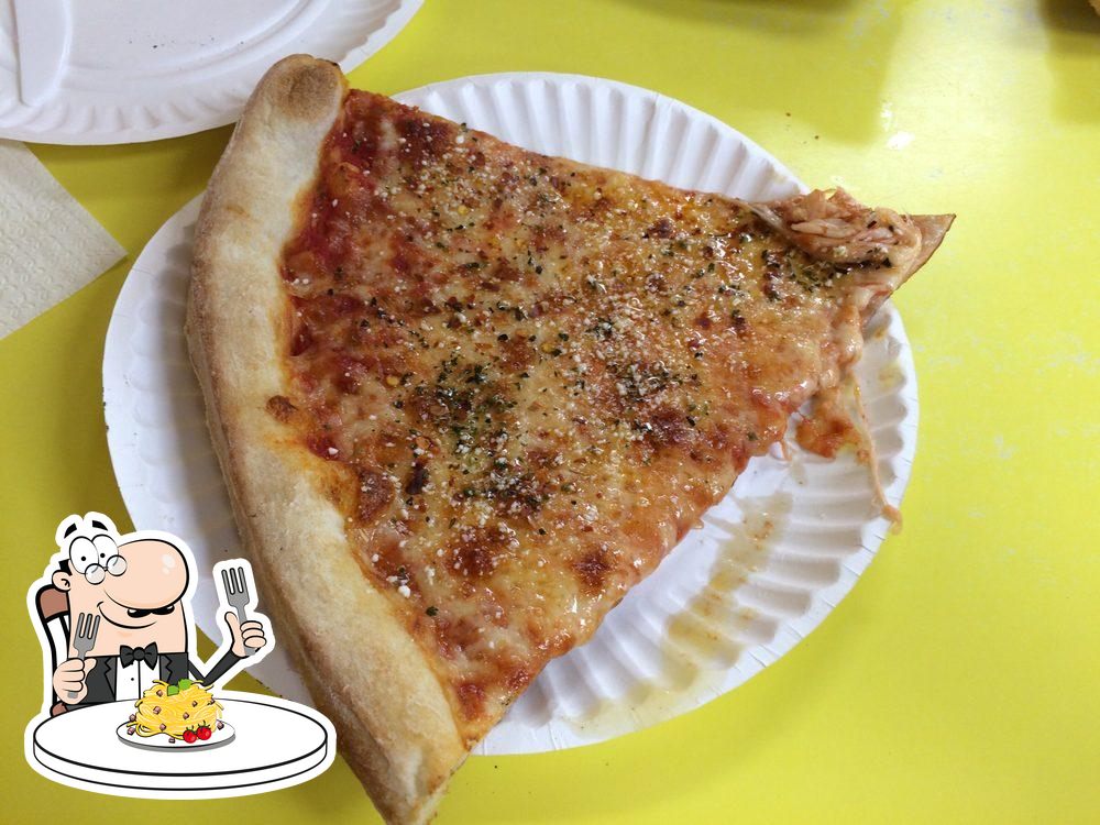 Ciro s Pizza in Smithtown Restaurant menu and reviews