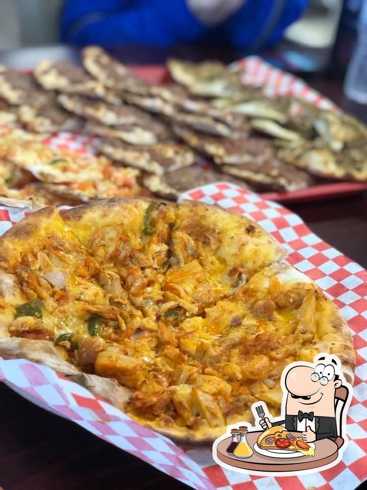 Shawarma Palace in Fort McMurray Restaurant menu and reviews