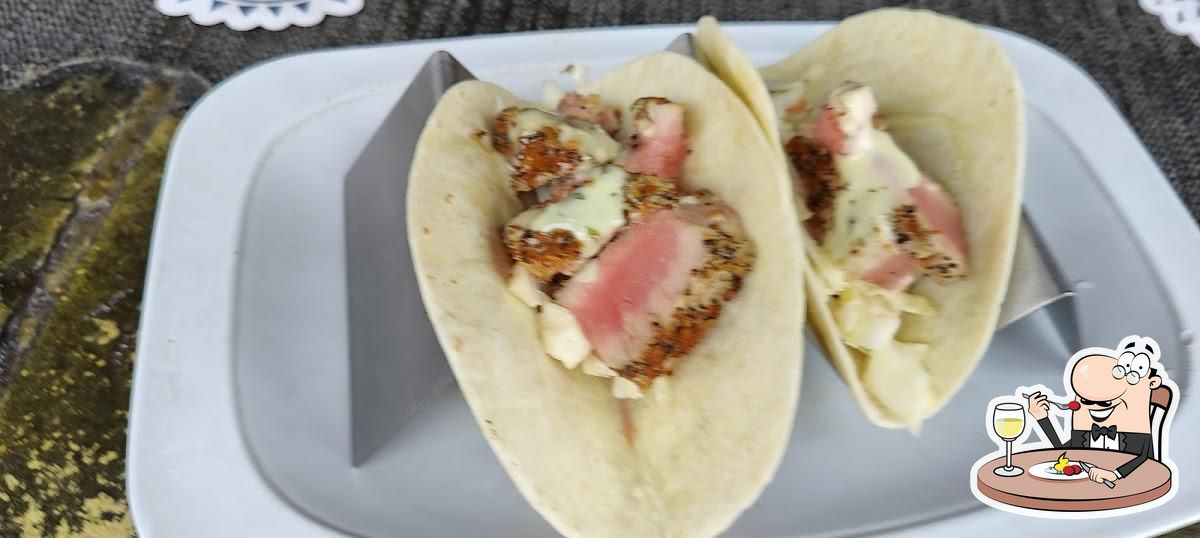 Lulu’s Lobster & Wing Shack in Patchogue Restaurant menu and reviews