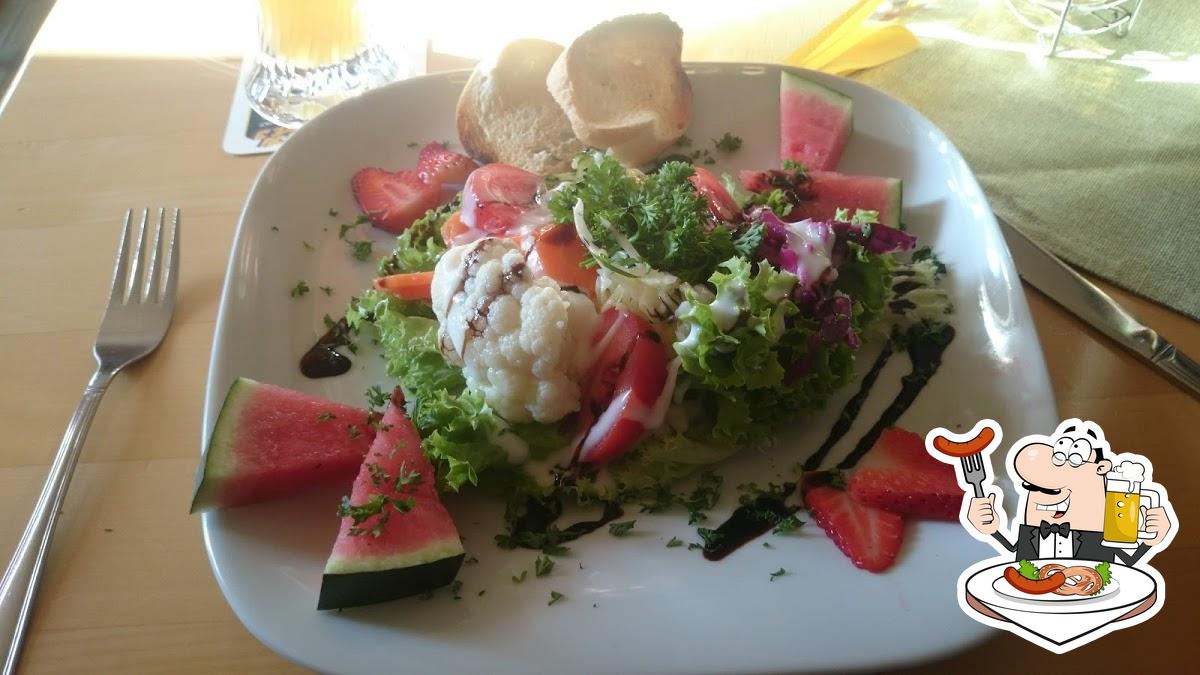 restaurant & cafe tino kuchinke