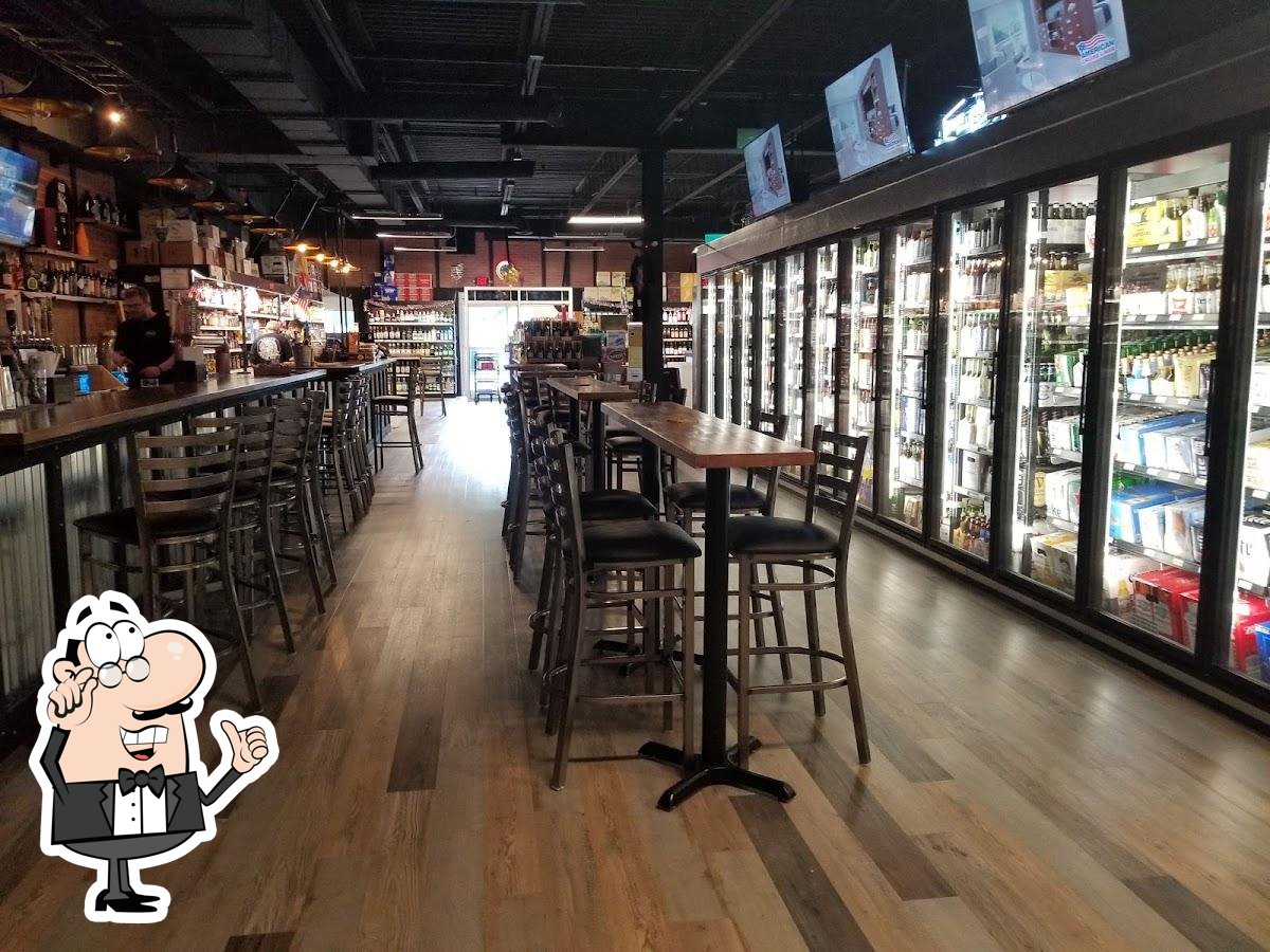Molly's Public House in Englishtown Restaurant reviews
