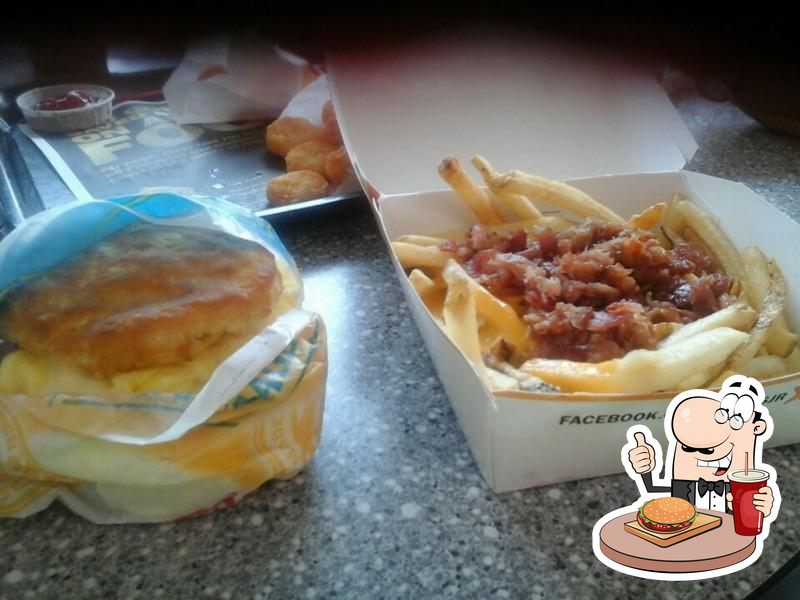 Carl's Jr., 6324 Irvine Blvd in Irvine Restaurant menu and reviews