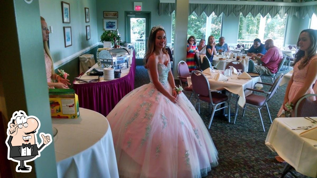 The Clubhouse at Aquia Harbour in Aquia Harbour Restaurant menu and
