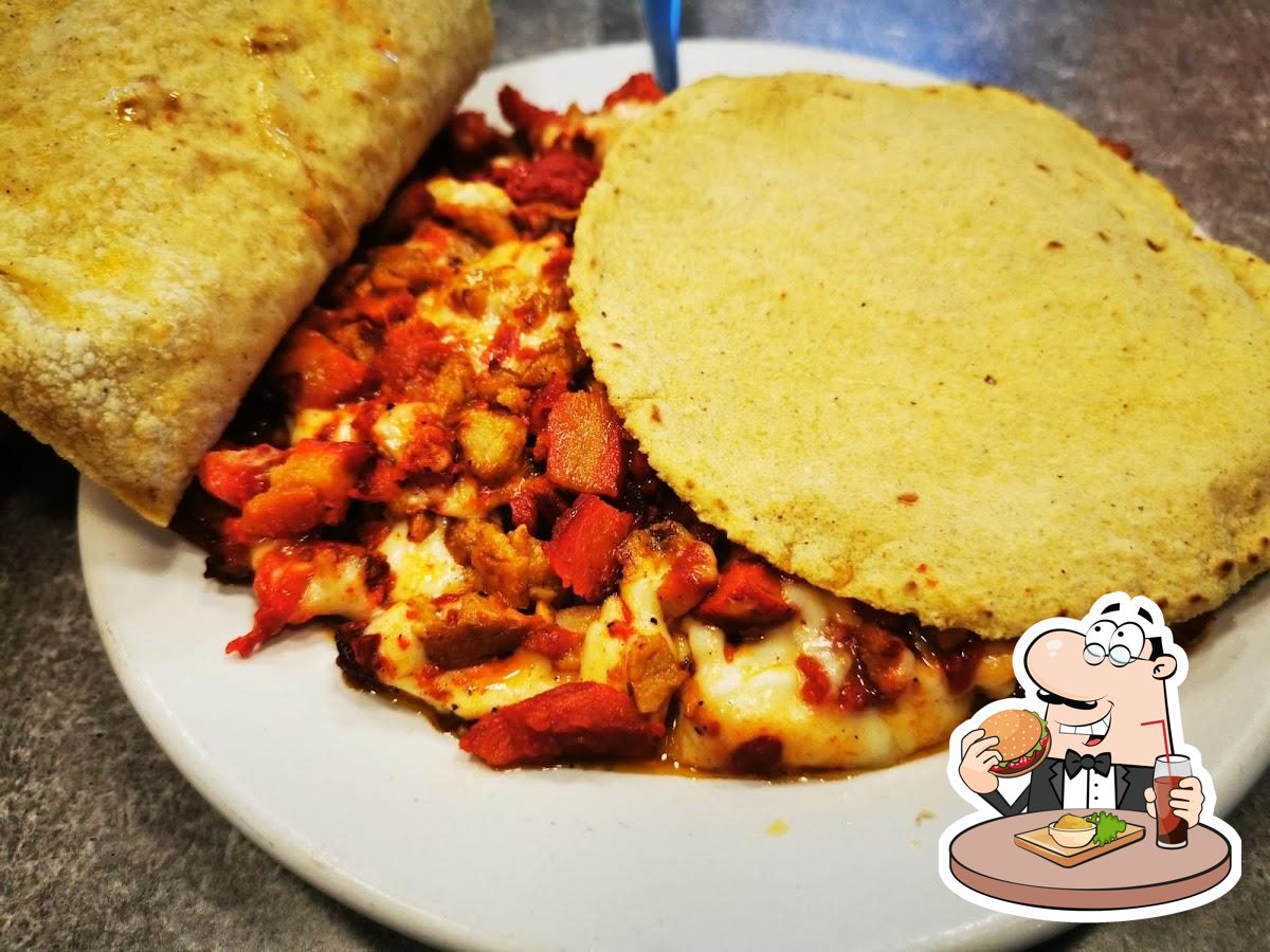 Restaurante TACOS EL PATA LEON, Leon, Av Paseo del Moral 801 ...