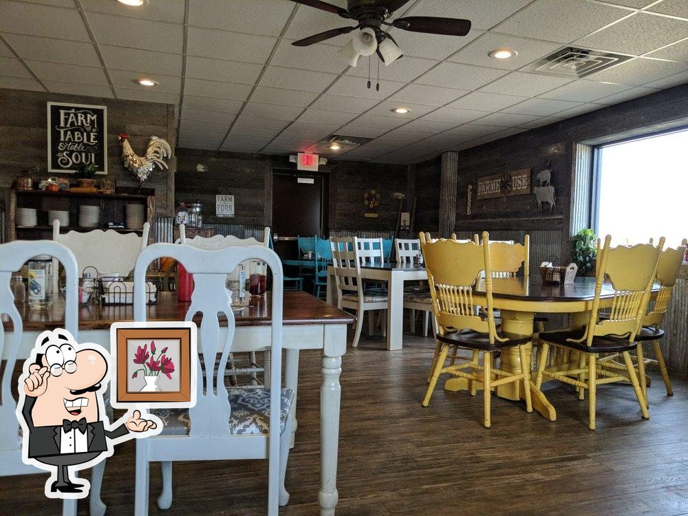 Country Cafe, 89141 NE14 in Niobrara Restaurant menu and reviews