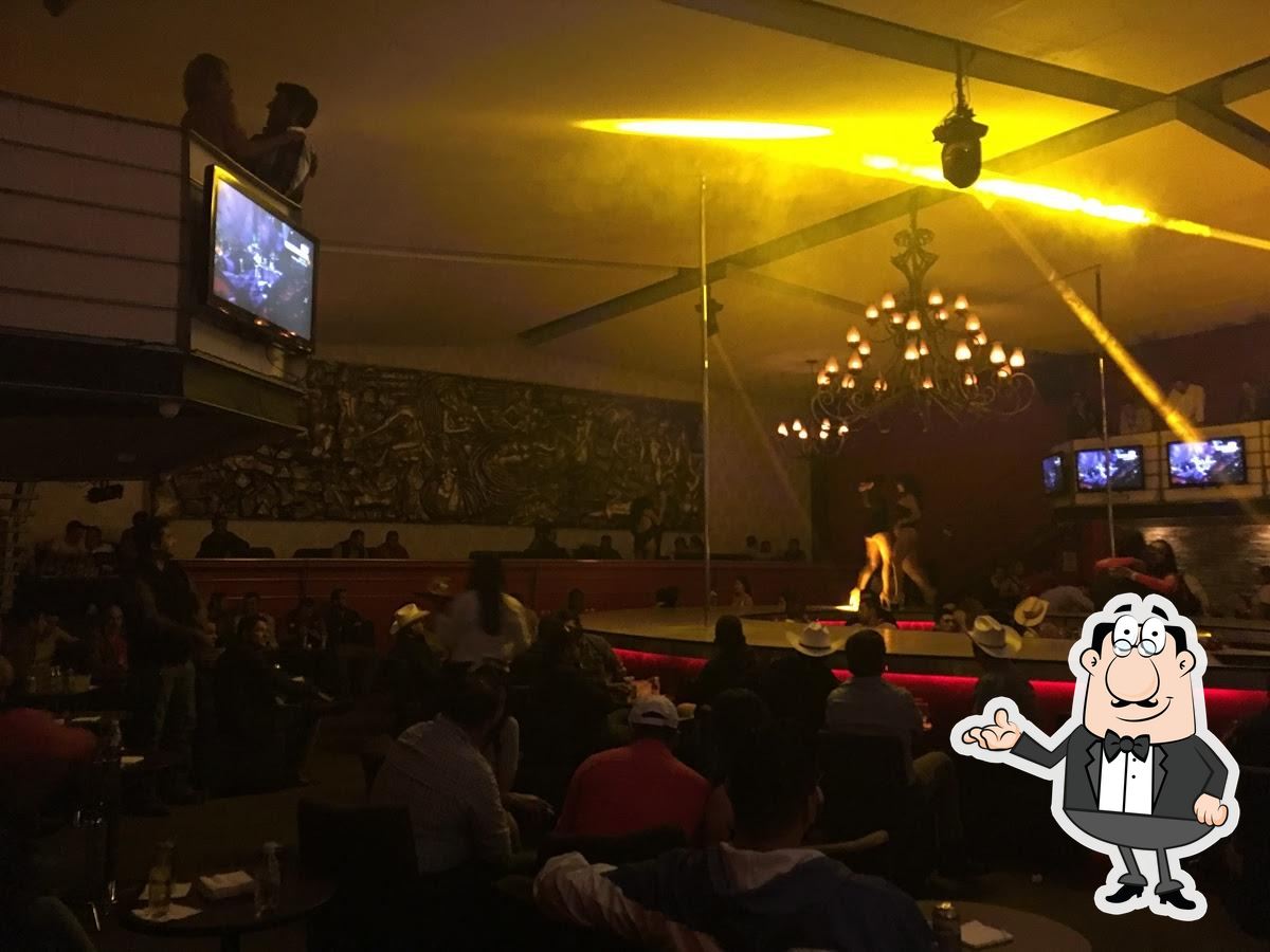 Caballo Negro Men´s Club, Irapuato - Restaurant reviews