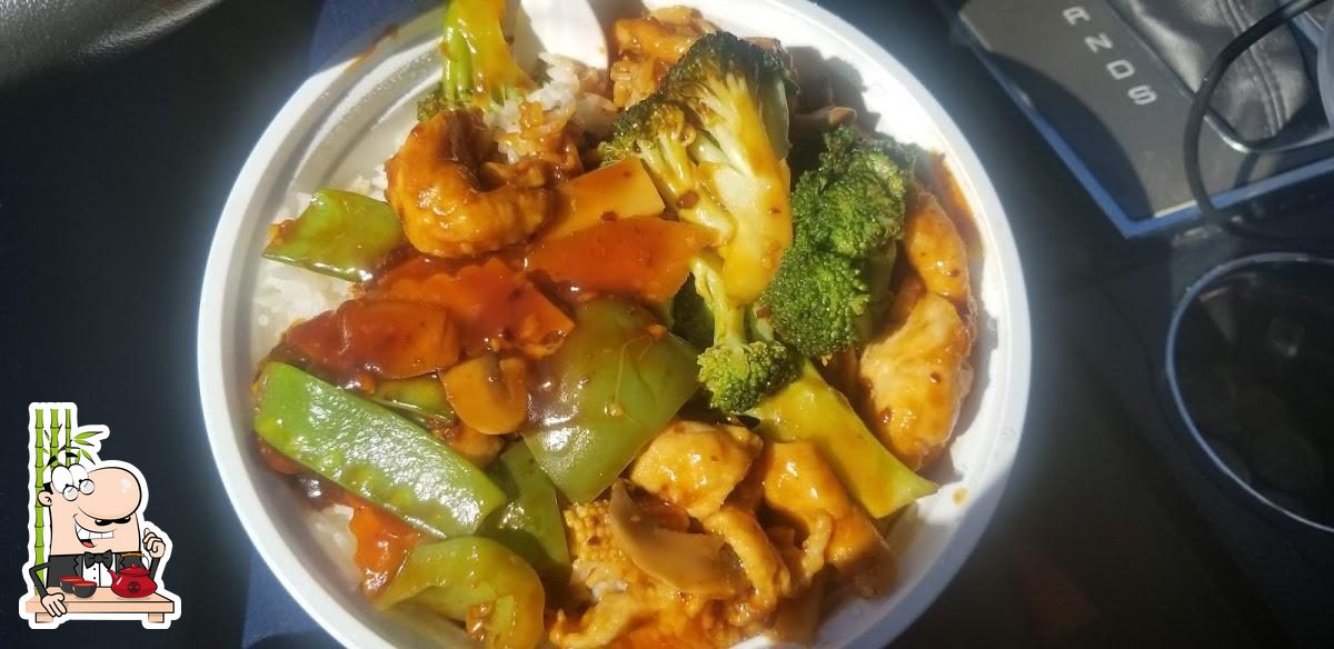 Bamboo House Chinese Restaurant, 3600 N Duke St in Durham Restaurant