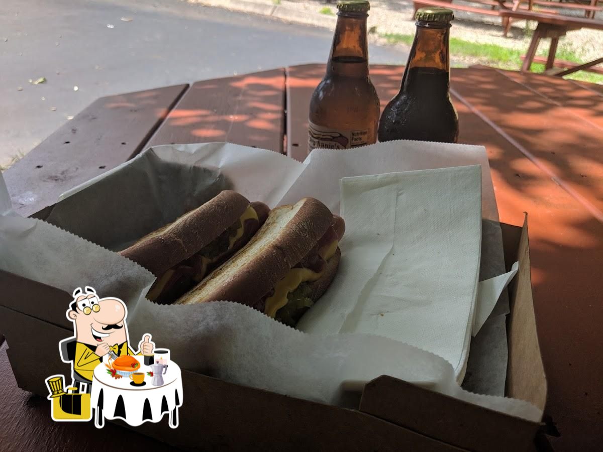 Hot Dog Annie's in Leicester Restaurant reviews