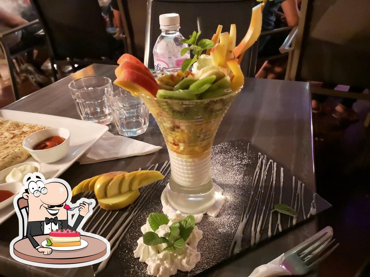 Café Holya Chocolat cafe, Hammam Sousse, VJH2+G36 Restaurant reviews