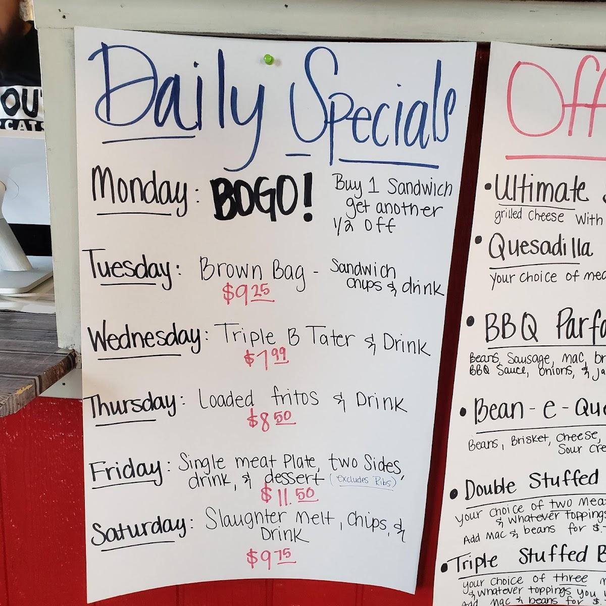 Menu at Triple B's Smokehouse pub & bar, Hewitt, 899 S Hewitt Dr