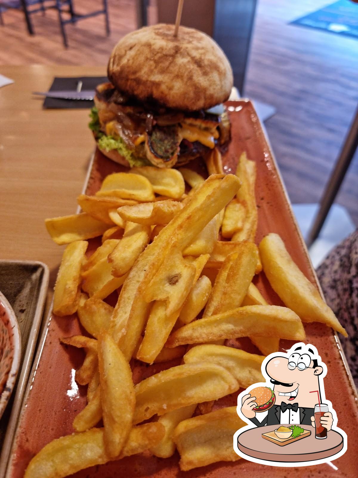 Heiße Theke / House of Burger pub & Bar, Freudenstadt ...