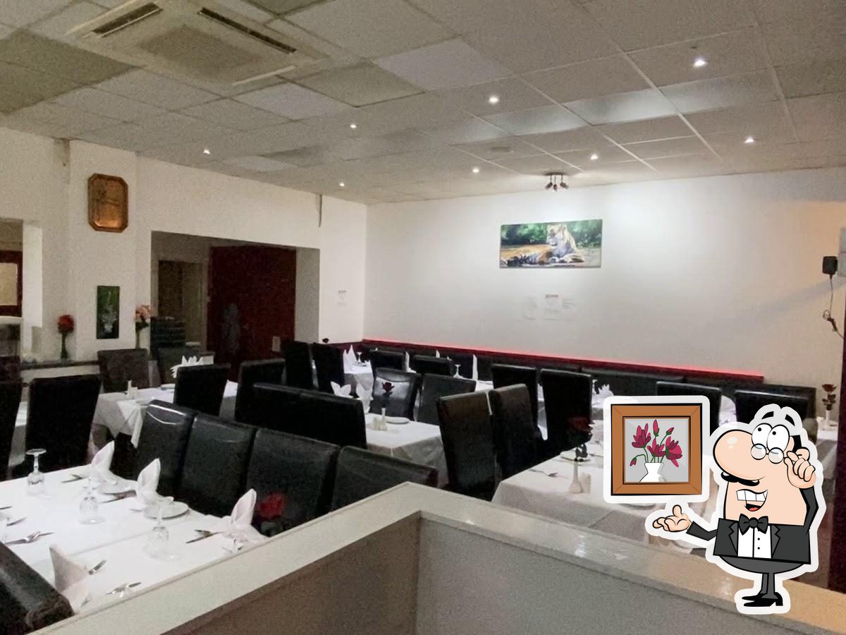 Balti House Fully Licensed Bar in Ilminster Restaurant menu and reviews