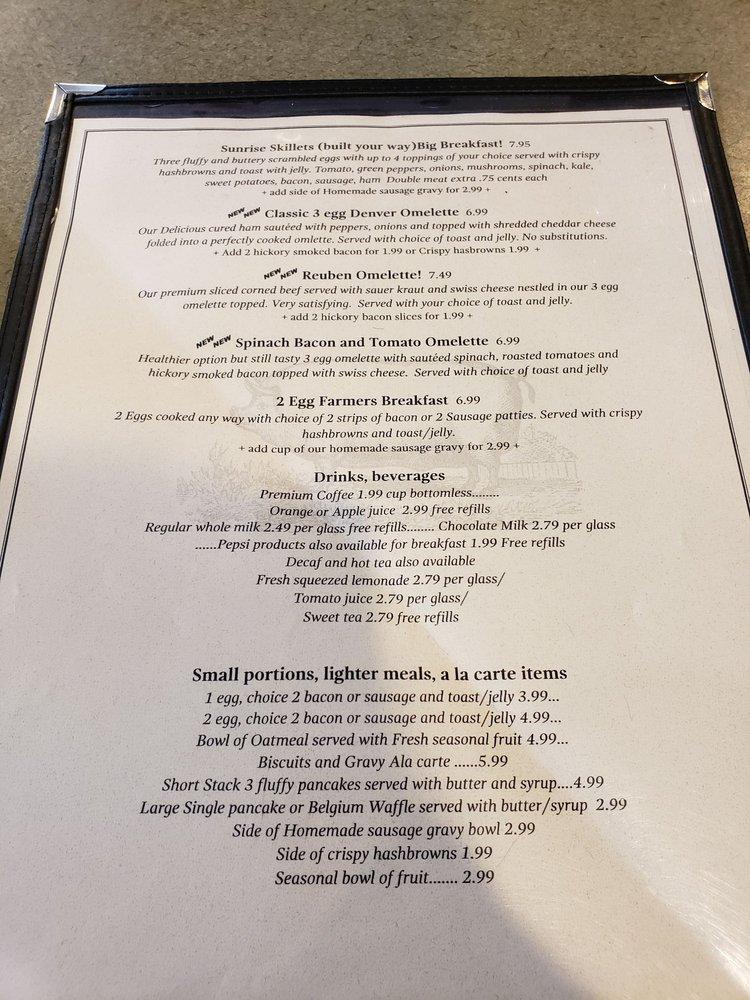 Menu at Biscuits and Gravy restaurant, Metamora