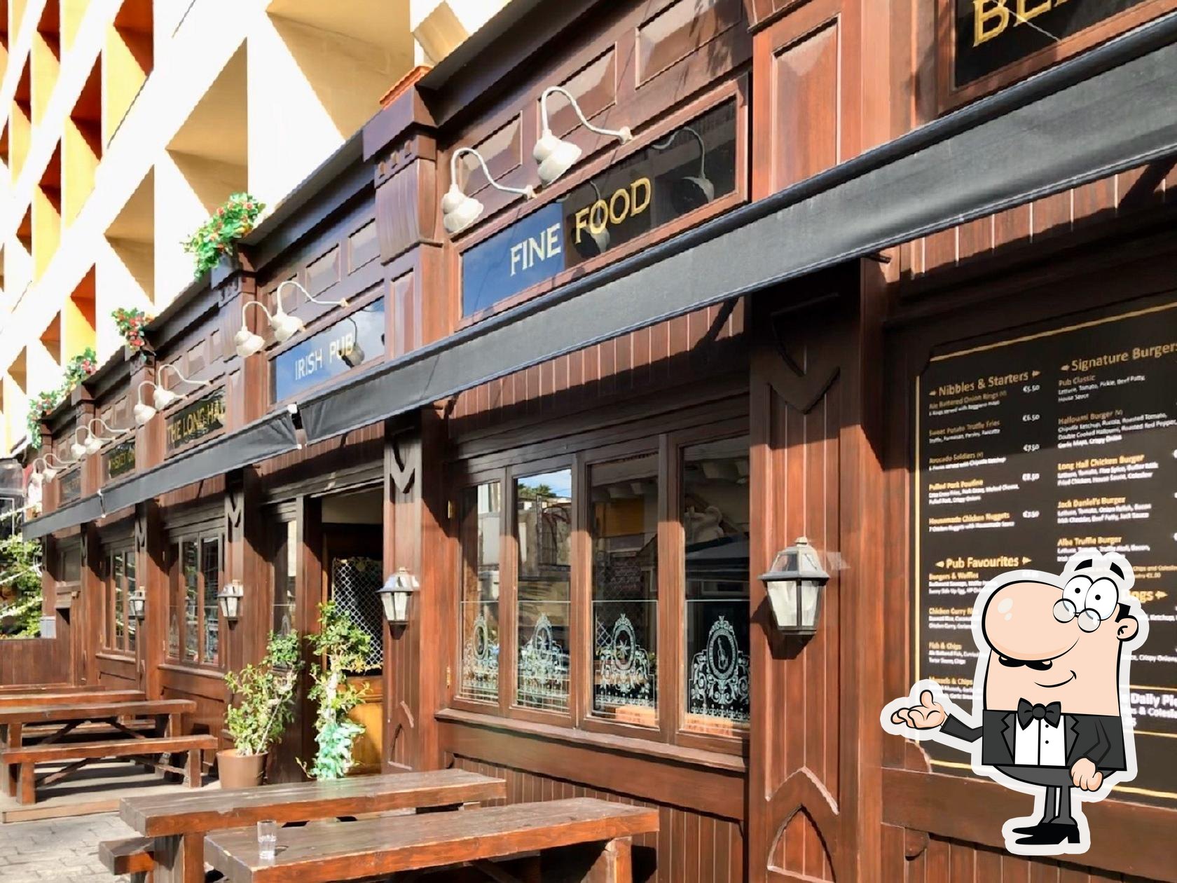 The Long Hall Irish Pub, Saint Julian's, WFFQ+FRM Restaurant reviews