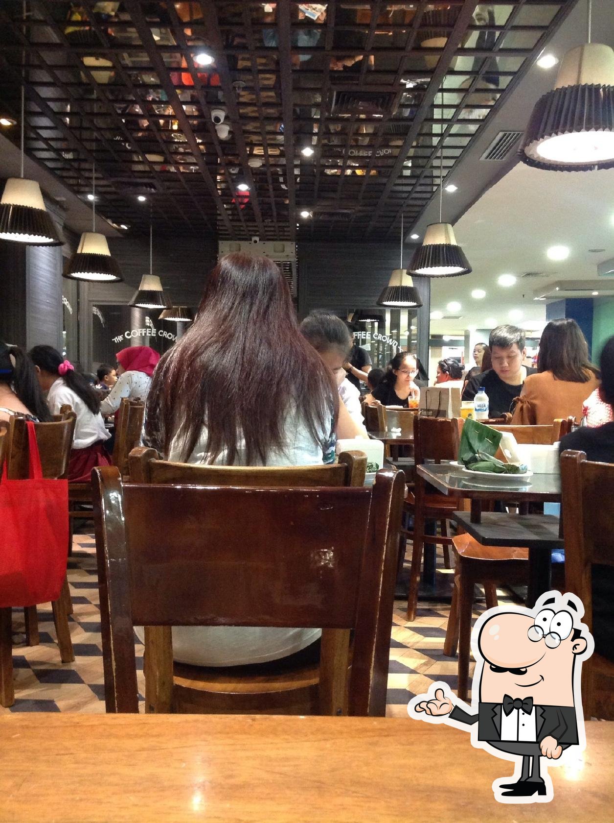 The Coffee Crowd Thamrin Plaza cafe, Medan Restaurant reviews