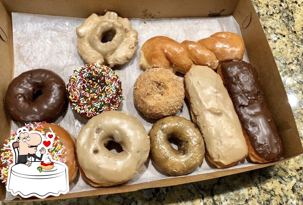 Mag's Donuts (Newport Beach), 1280 Bison Ave B1 in Newport Beach