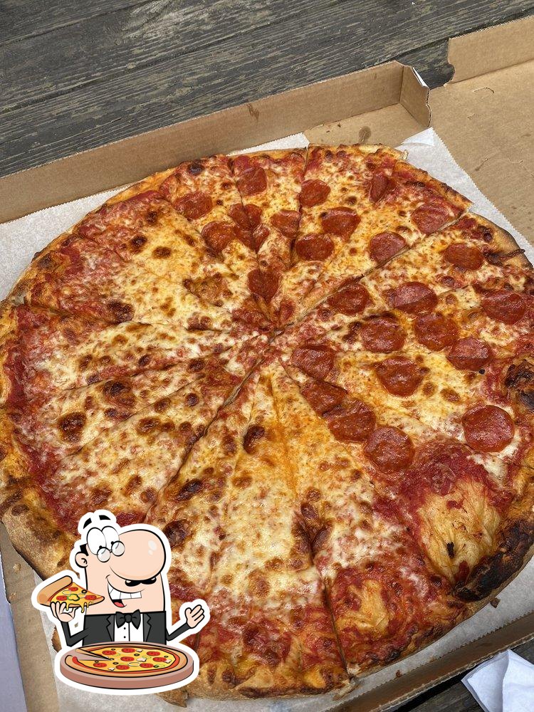 Owl's Nest Pizza Parlor in Saranac Lake - Restaurant reviews