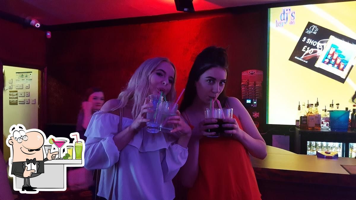 DJ Sports Bar & Night Club in Restaurant reviews