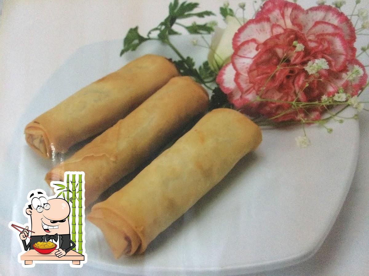 Hung's Chinese Takeaway in HolmeonSpaldingMoor Restaurant menu and reviews