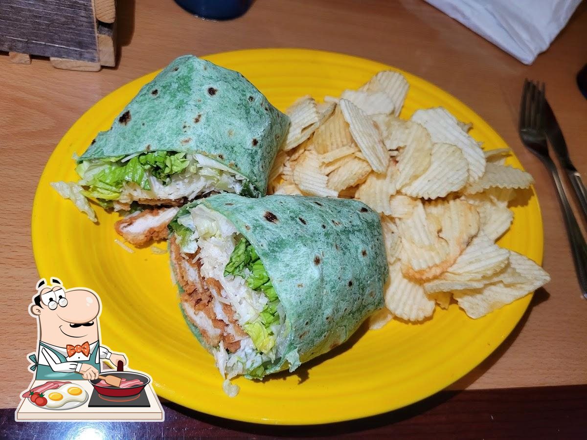 Marlintini's Grill, 83 Mines Rd in Blue Hill - Restaurant menu and reviews