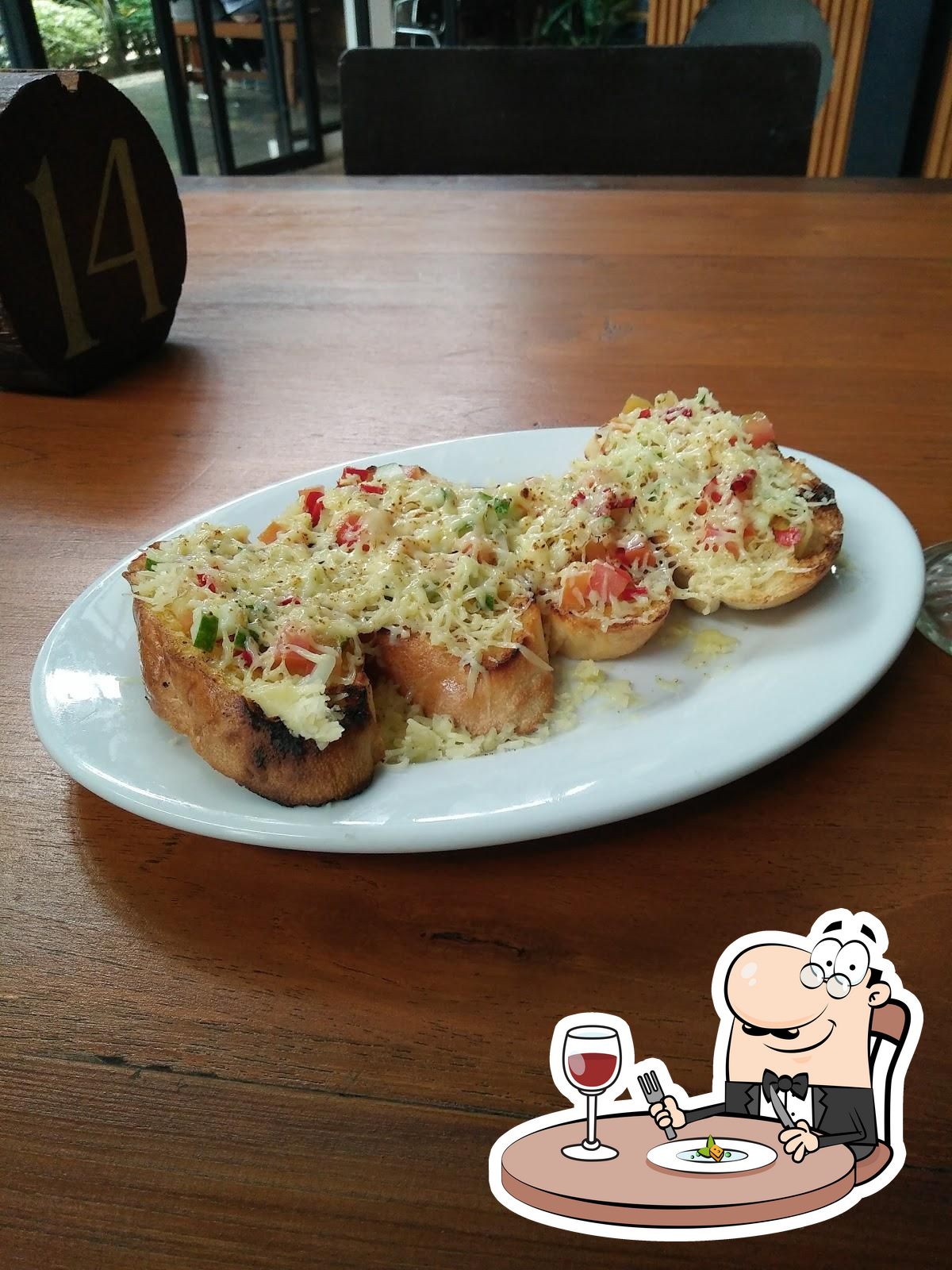 Greens Bakery & Bistro, Kudus Restaurant reviews