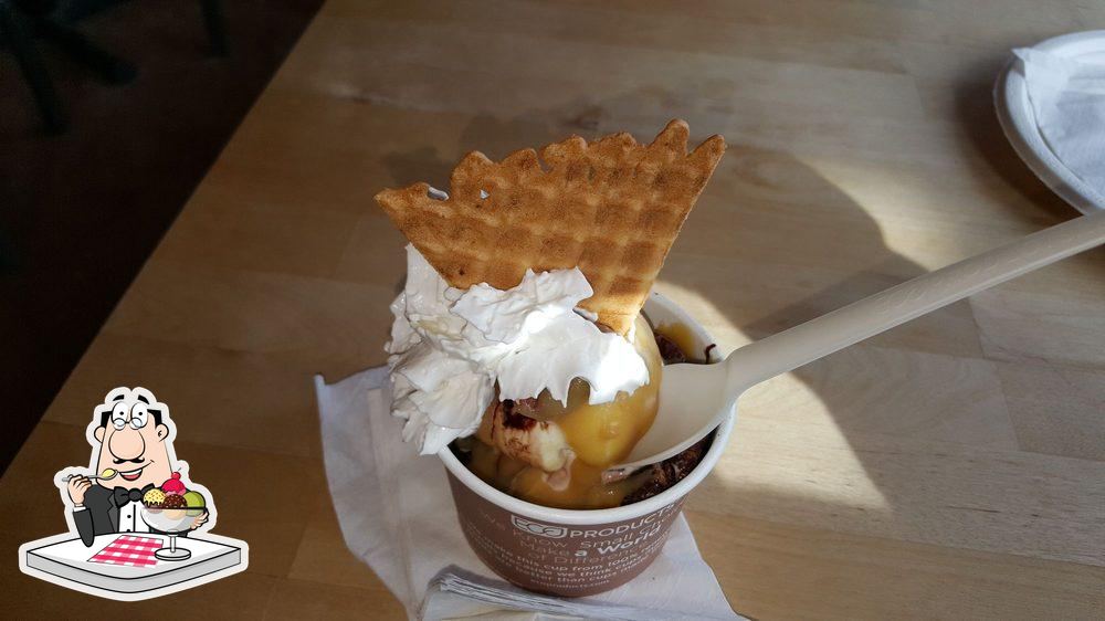 Sydney's Frozen Custard in Grand Marais Restaurant menu and reviews