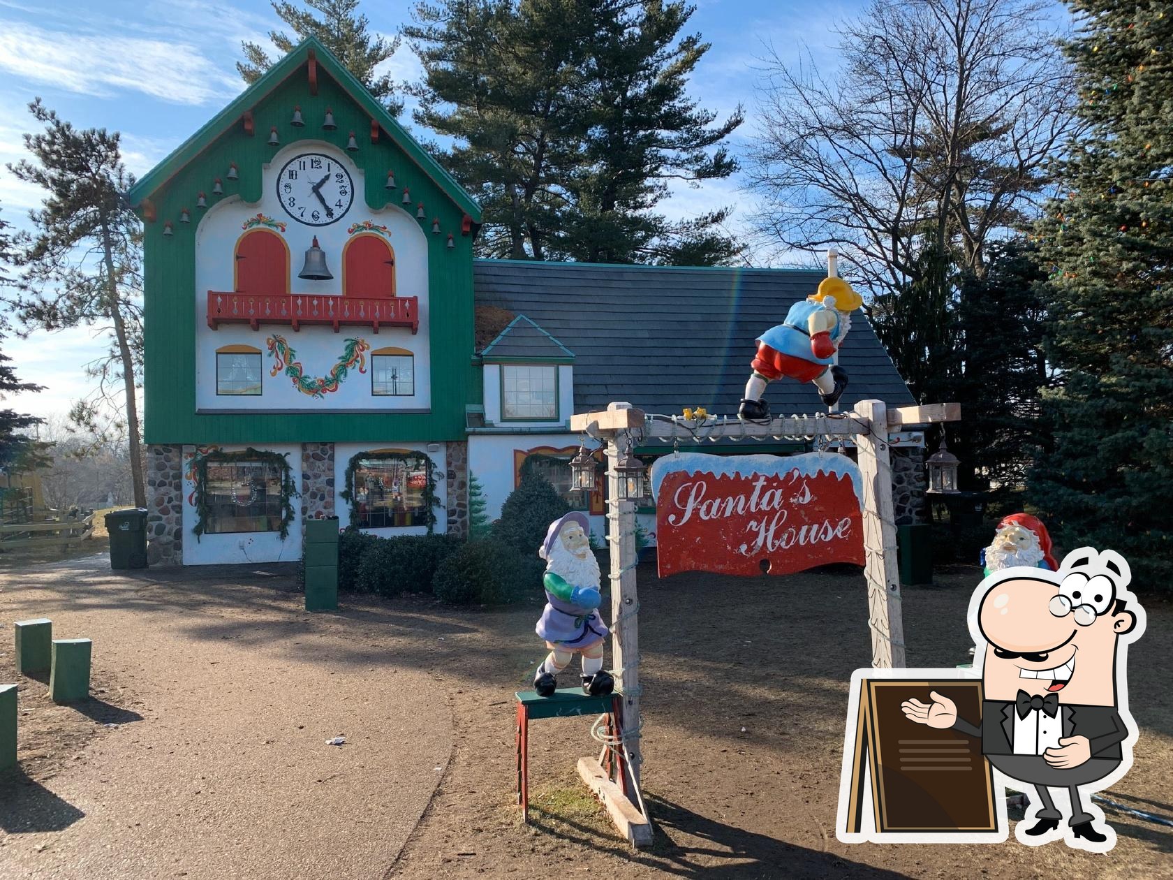 Santa House in Midland Restaurant reviews