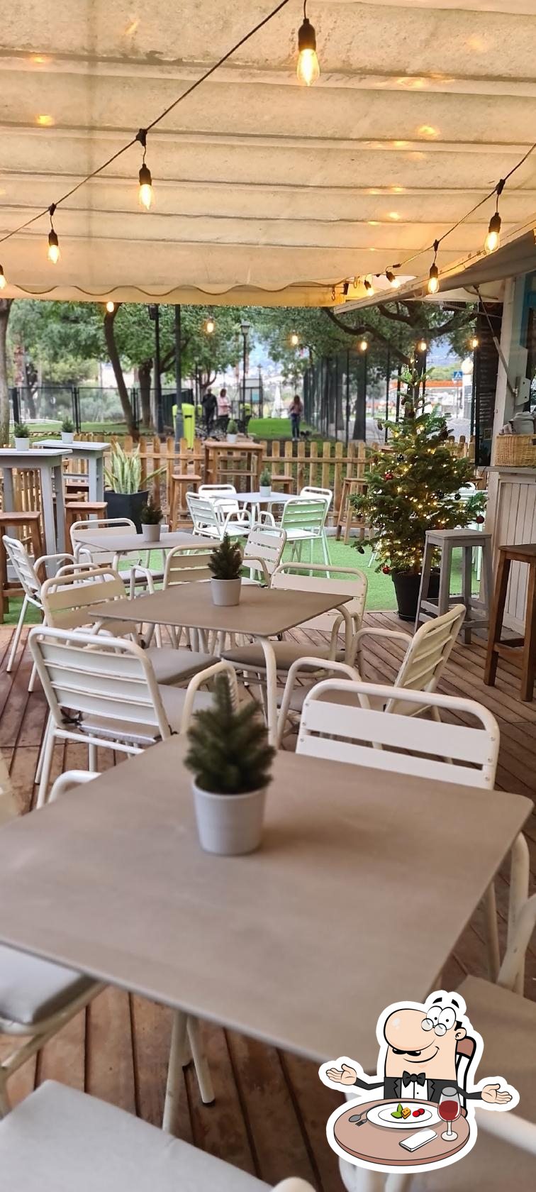 Guau Guau Lounge in Fuengirola - Restaurant reviews