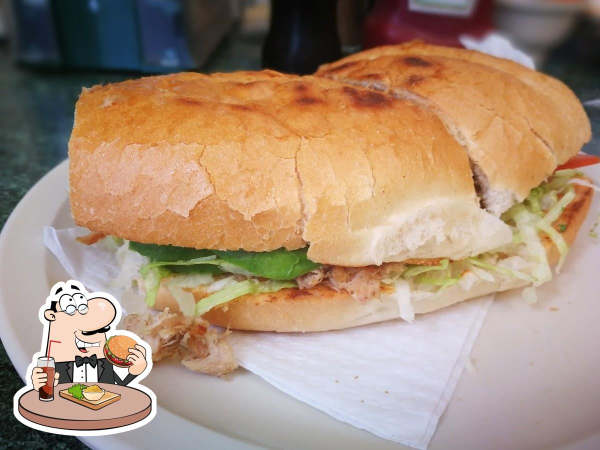 Restaurante Tortas Alex, Monterrey, Av. Eugenio Garza Sada 4057A