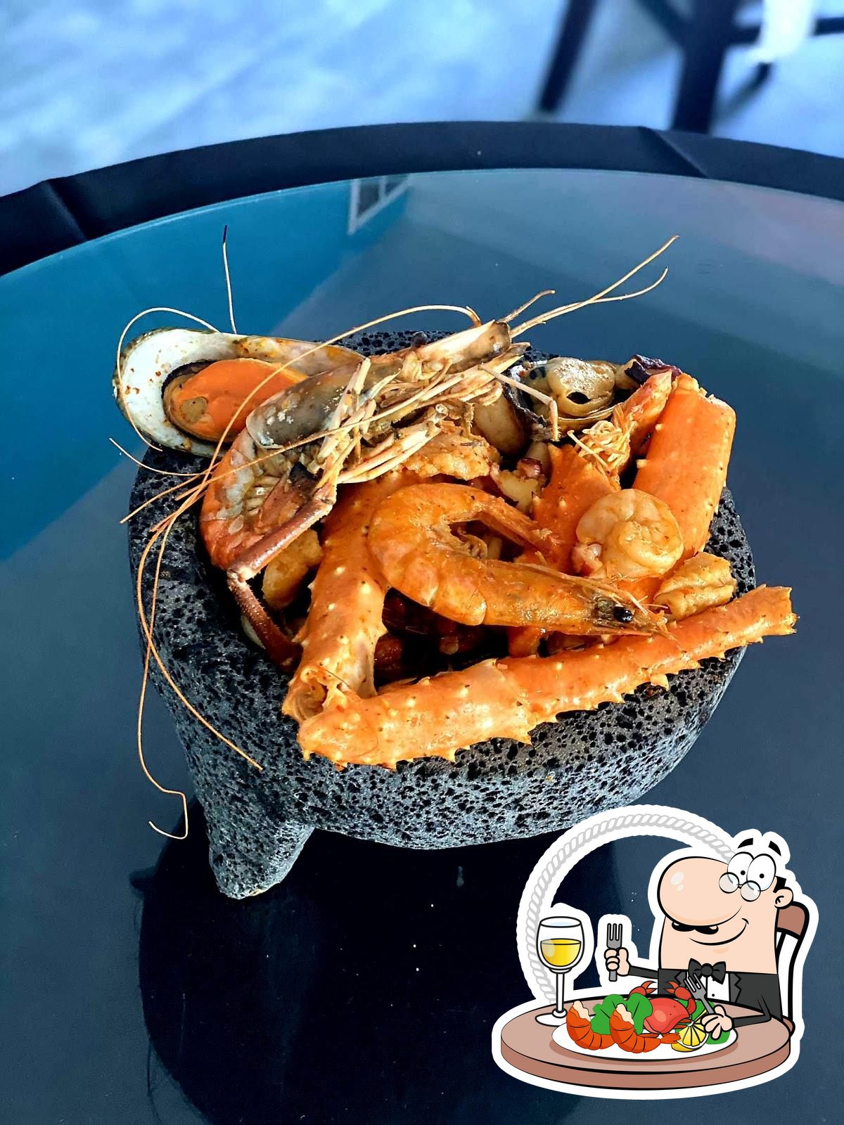 Los Juniors Mariscos in Gilroy - Restaurant menu and reviews