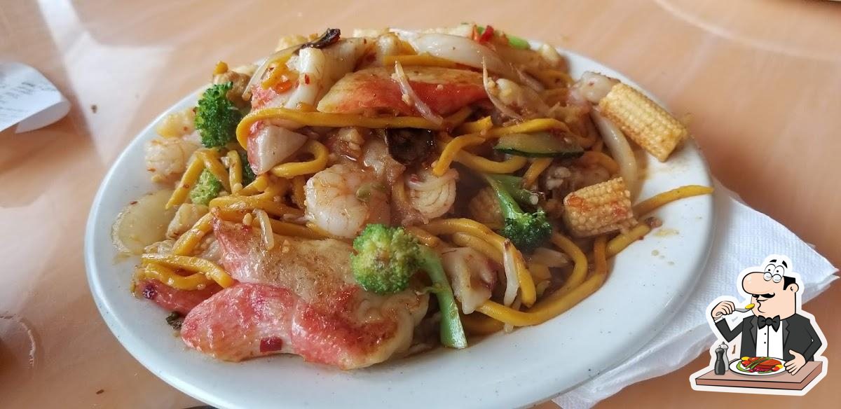 Two Volcano Seafood Boil Buffet in Burbank Restaurant reviews