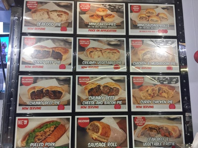 Menu at Harry's Café de Wheels Penrith fast food, Penrith