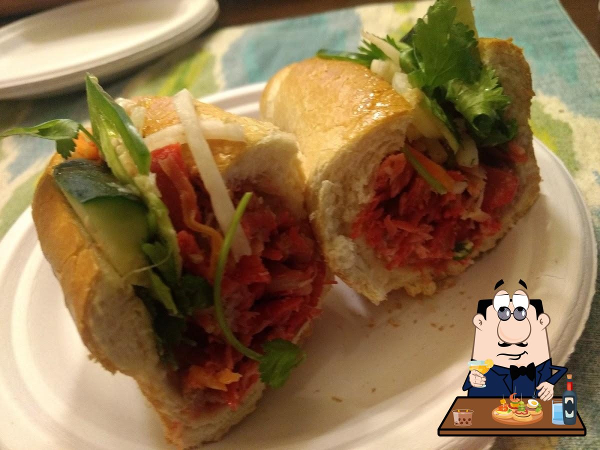 Huong Lan, 3757 W Shaw Ave in Fresno Restaurant menu and reviews