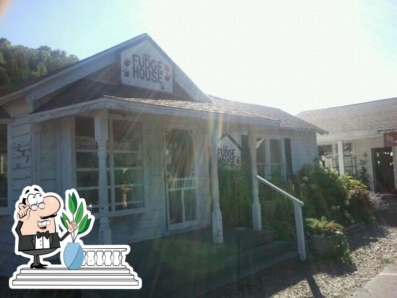 The Fudge House in Fish Creek